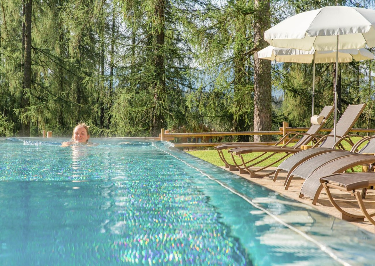 Badeurlaub im Hotel Lindenhof mit Outdoor-Pool