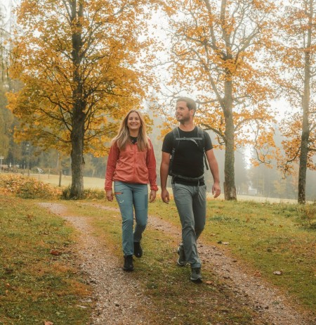 Wandern im Herbst in Ramsau am Dachstein