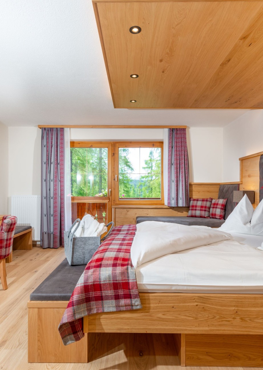 Double bed in the deluxe double room